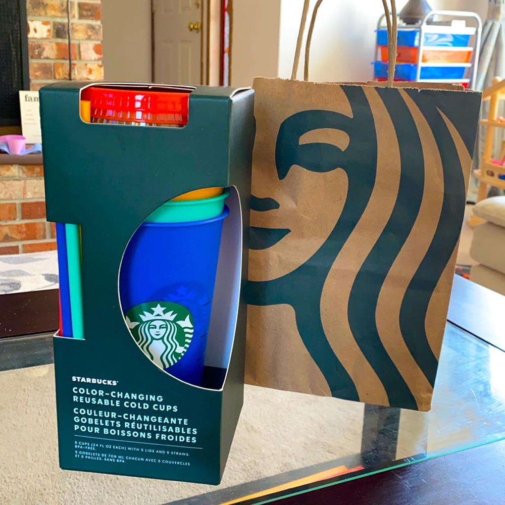 Starbucks color changing cups. Lmtd edition, rare!